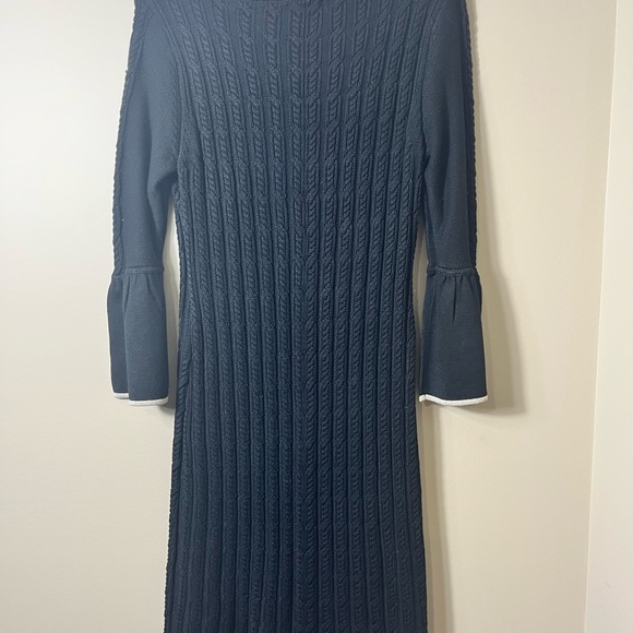 Calvin Klein Cable Knit Sweater Dress Bell Sleeve Black Gold Trim Large Holiday - Picture 2 of 9